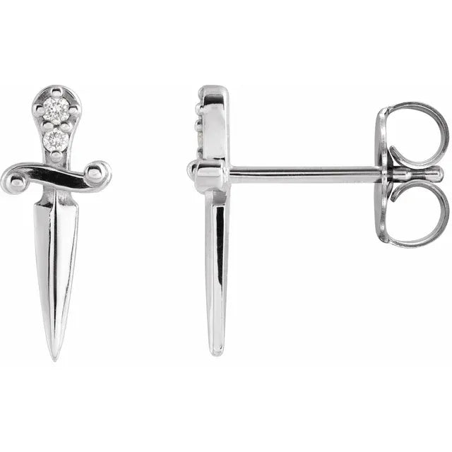 14k white gold dagger-shaped stud earrings with round white diamonds